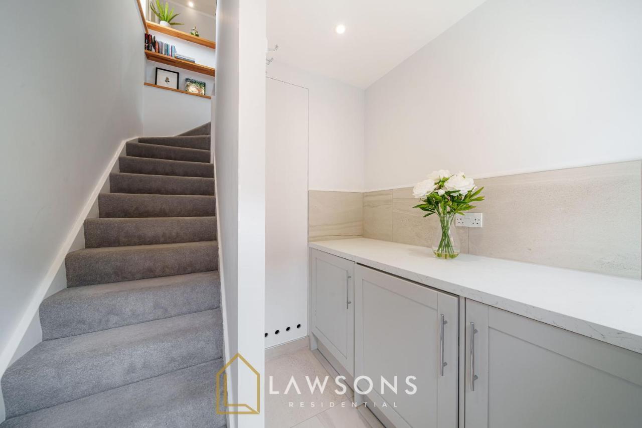 Loft Living By Lawsons With Parking Windsor Exterior foto